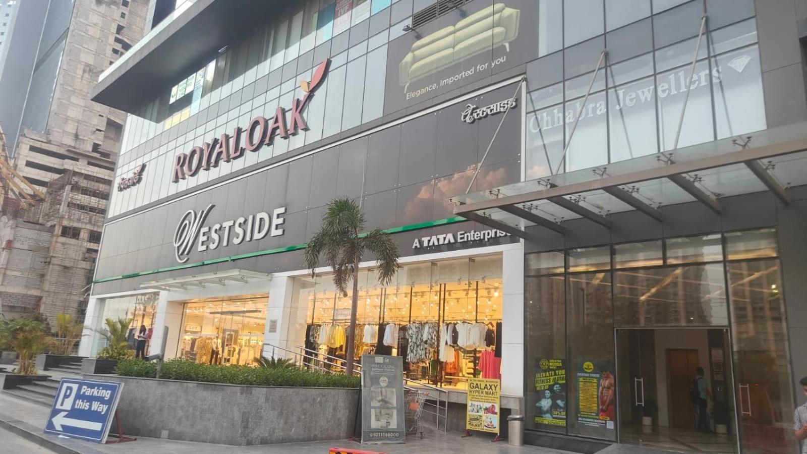Aparthotel Urban Abodes à Ghaziabad Extérieur photo